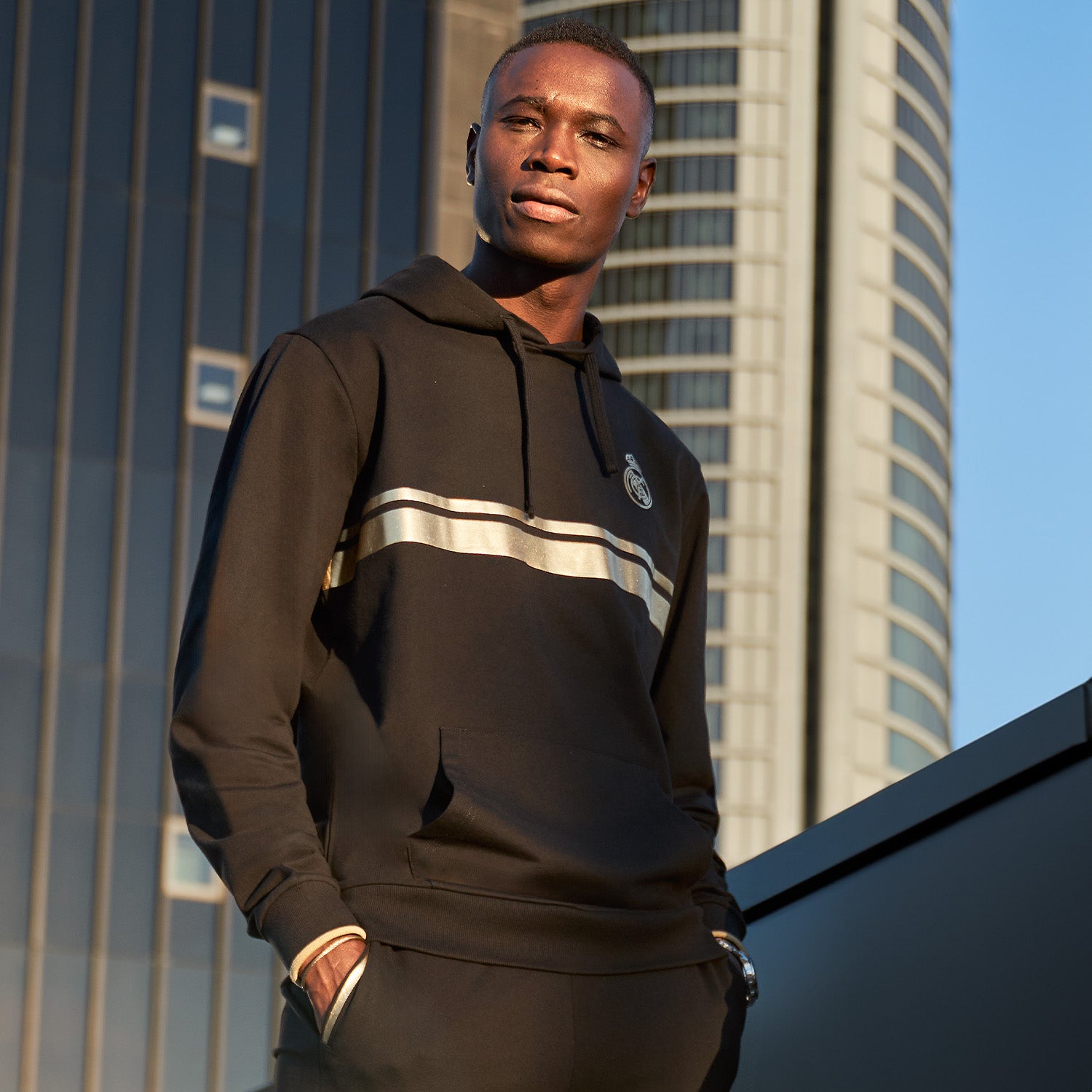 Sudadera Capucha Hombre Black & Gold