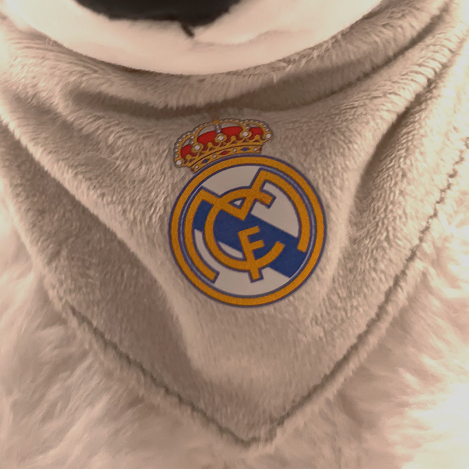 Peluche Oso Polar Real Madrid 30cm
