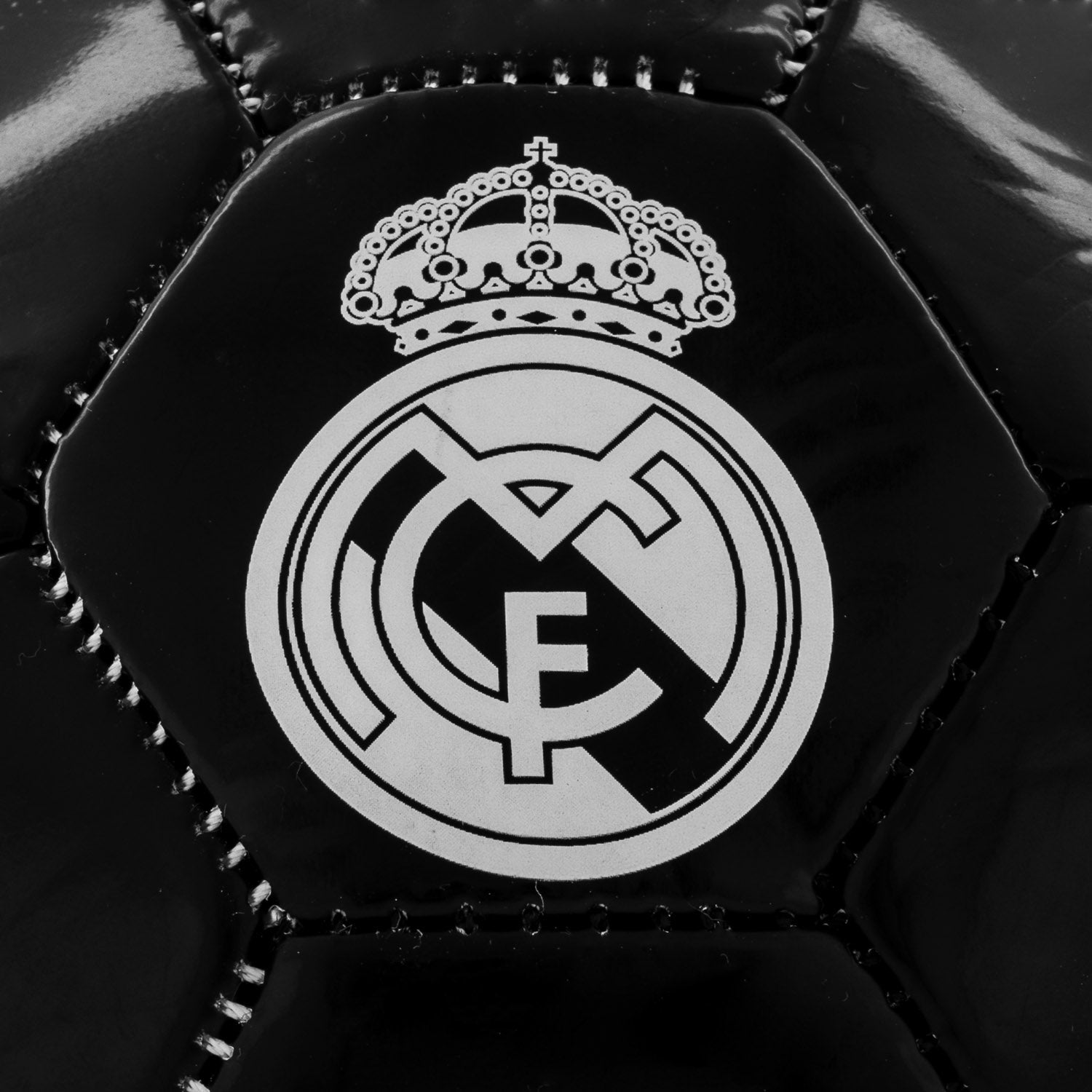 Mini Balón Hala Madrid Negro