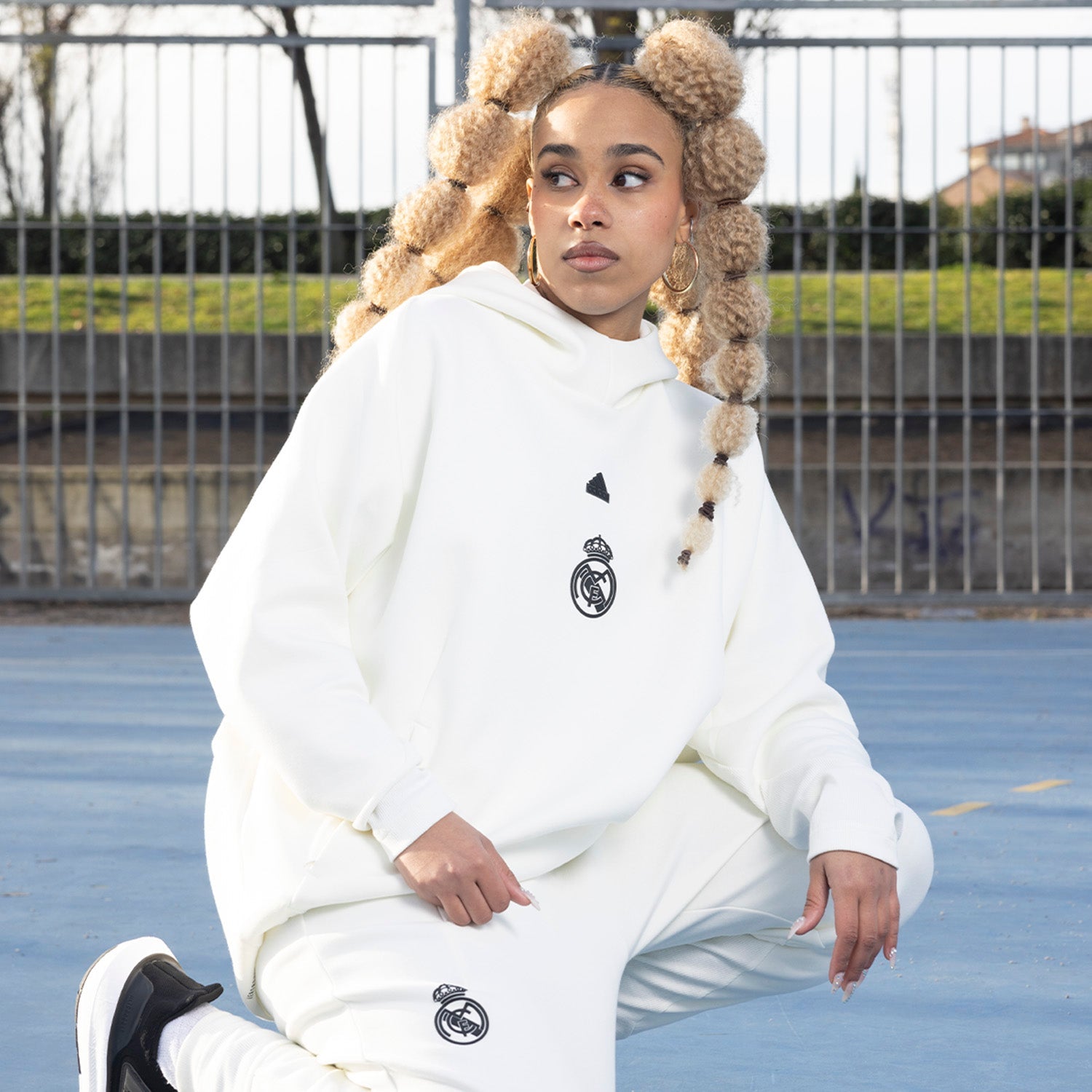 Sudadera Capucha Mujer adidas Real Urban Blanca