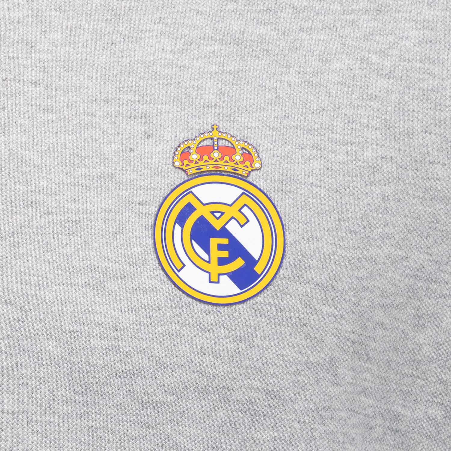 Polo Gris Hombre ECO Essentials Real Madrid Escudo Color