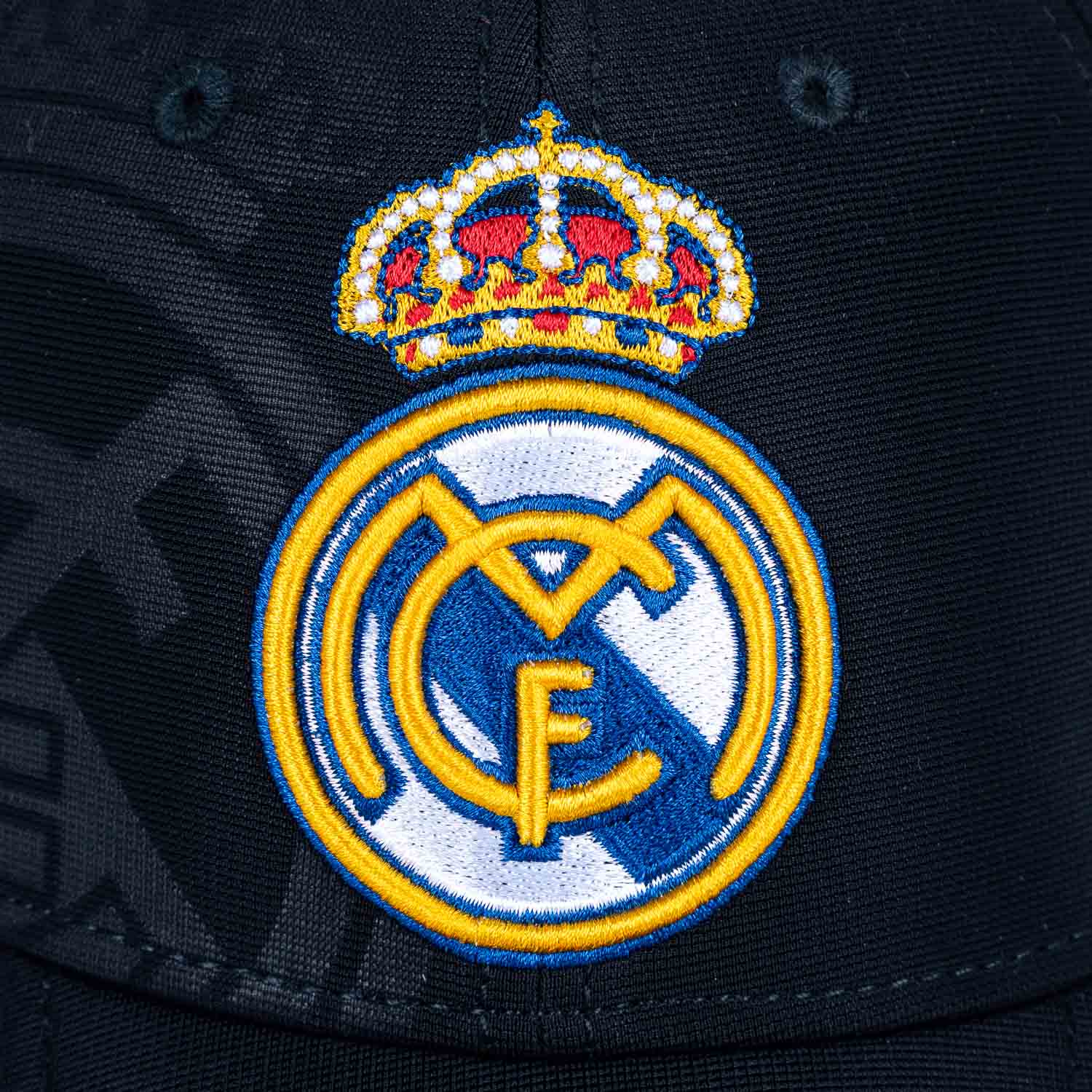 Gorra Detalle de Escudo Real Madrid