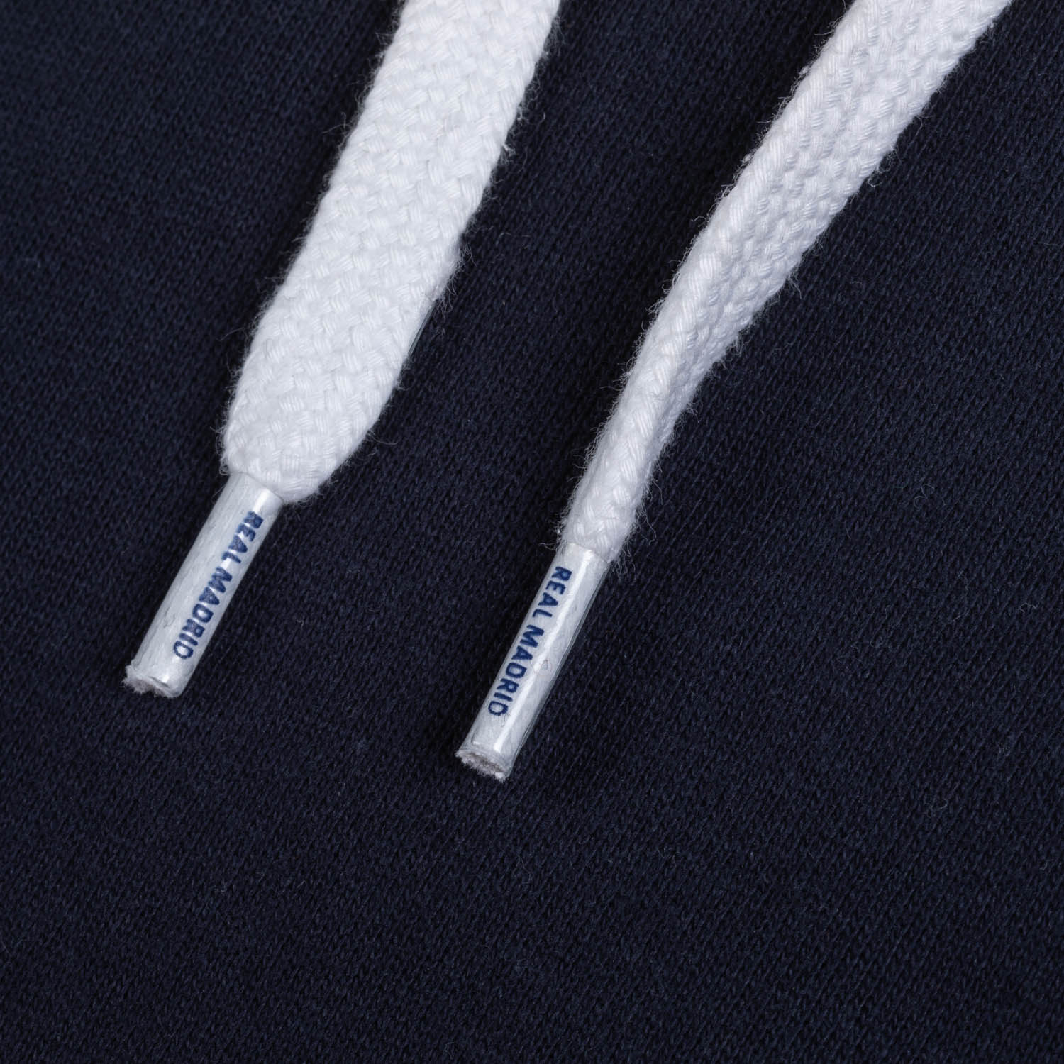 Sudadera Capucha Azul Marino Hombre Escudo Color Essentials